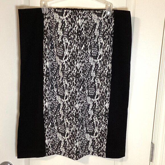Joe Fresh Women's Snakeskin Print Pencil Skirt Size 1X Stretchy Midi Knee Length - Picture 1 of 5